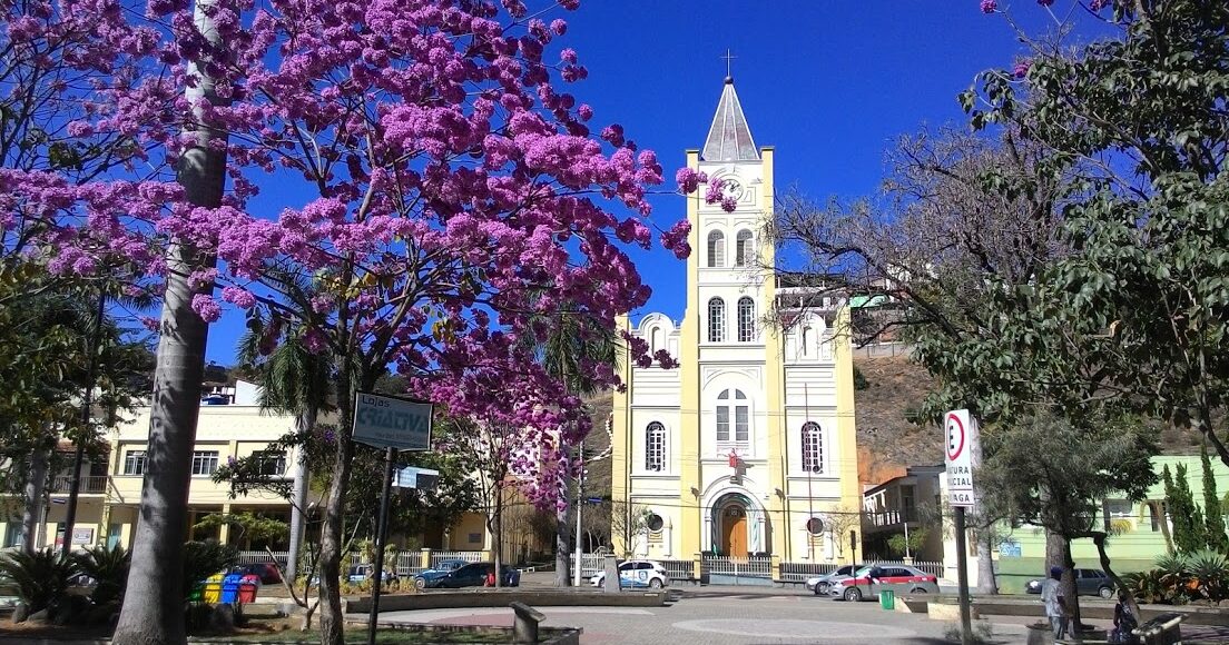 Praça Aderbal Galvão, Afonso Cláudio - ES